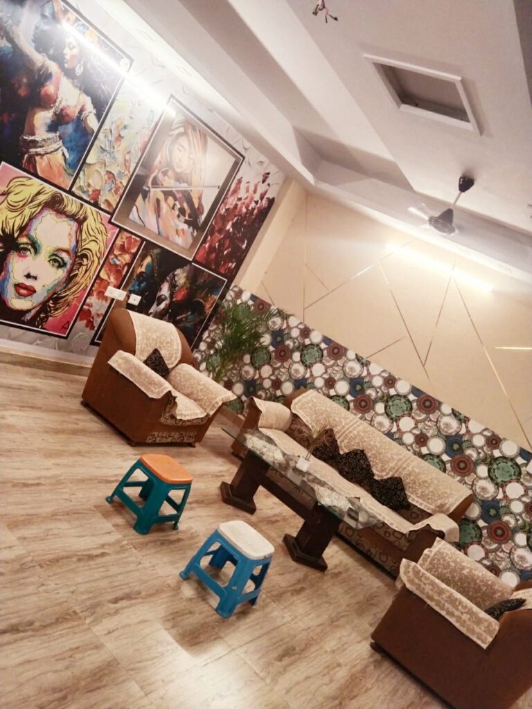 32b63c17-f759-489f-8dab-aae2308a53a2