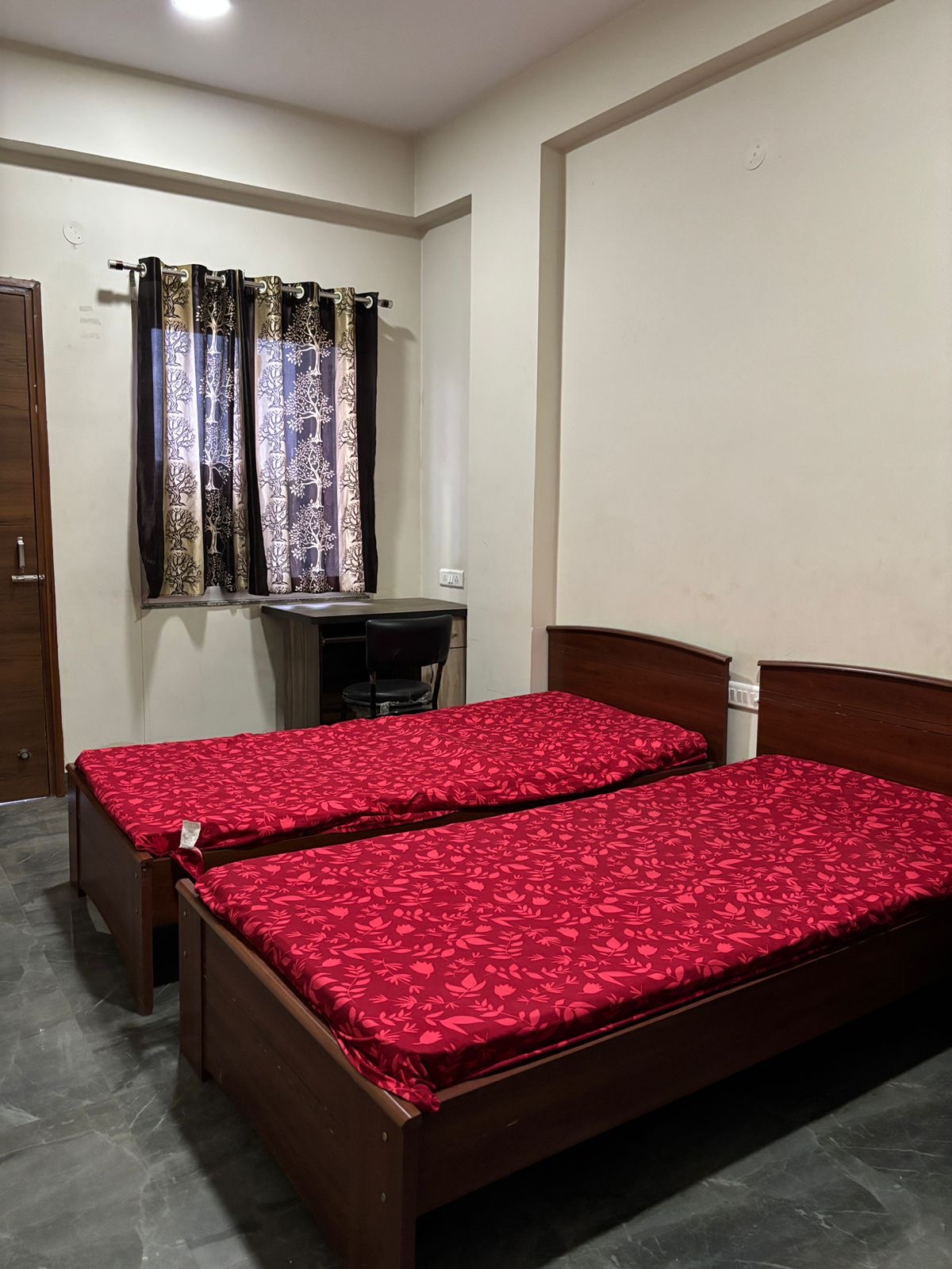 94beb967-c94e-4a5c-b7f7-d3ddcd6e8881