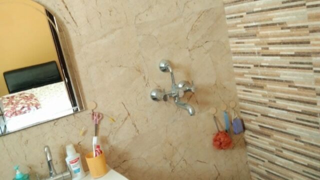 b7d72580-6682-4422-b856-72ee872dde46