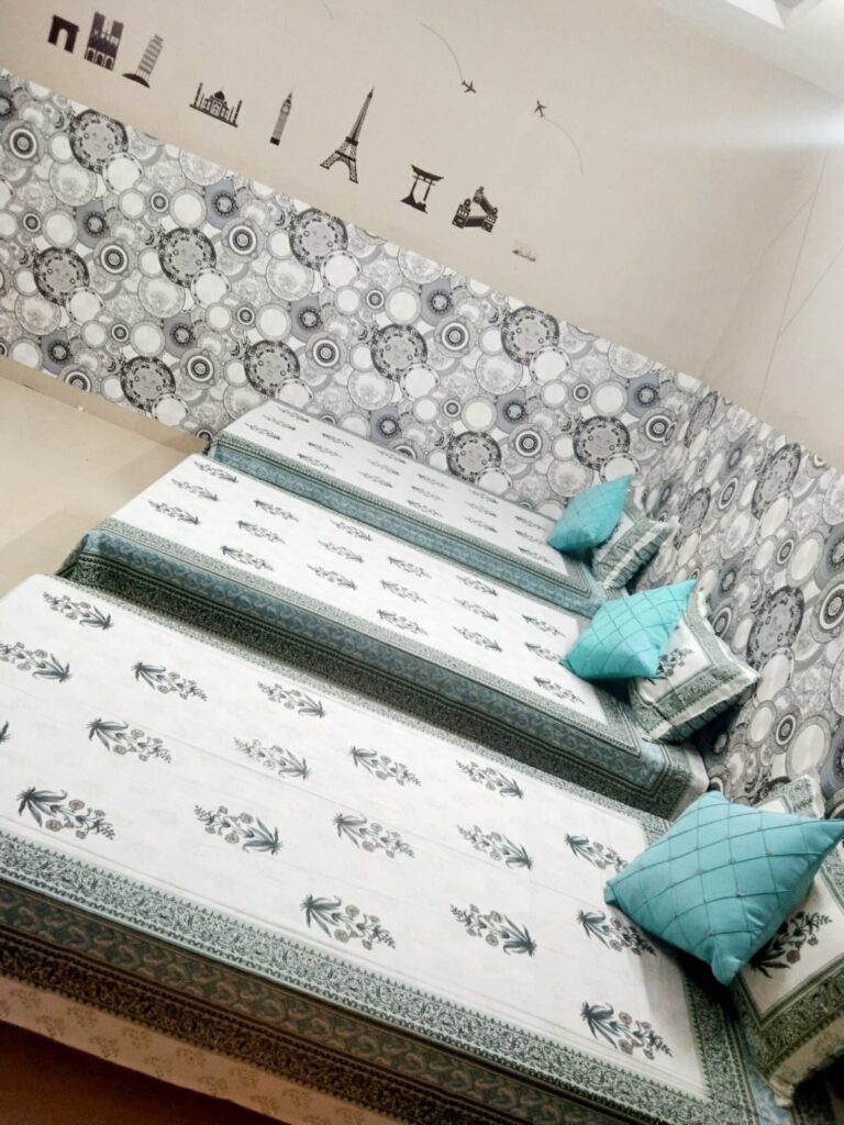 d9fb302b-2a5e-4d5b-858c-644075275552