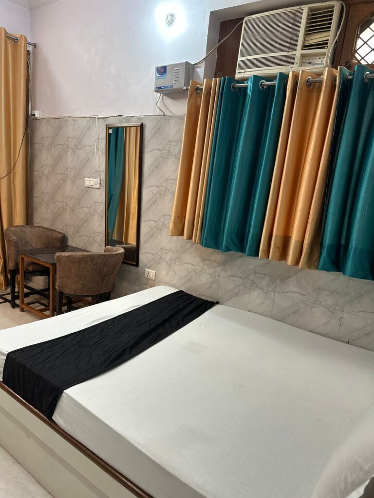 f4431542-7ca5-4ea7-8357-d041f8bf1272