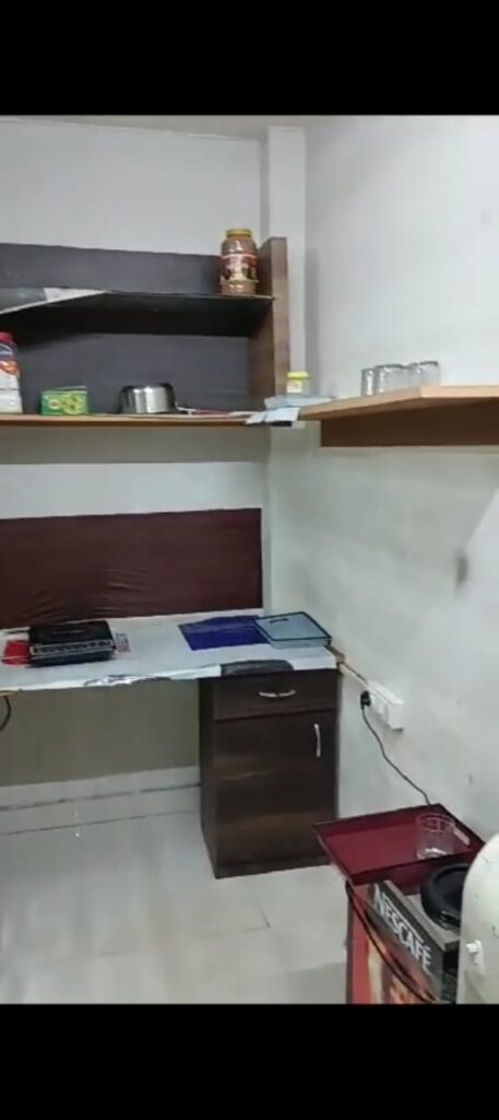 b8552416-0e4a-4c7f-81c5-d122a505cb68