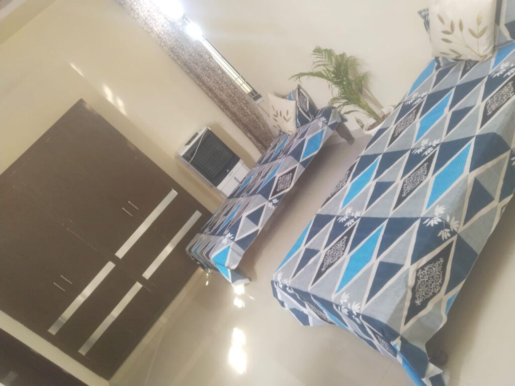 bd7707ed-f06c-48df-ab2b-babeea64dc9d