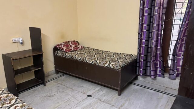 ce3e47e4-45ff-429e-a803-801494725ec5