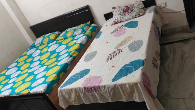 9ef27b52-f991-40cb-93fc-9d76749795e9