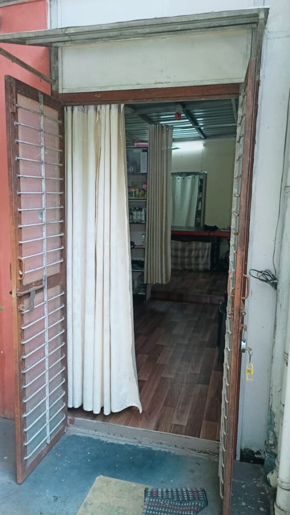 e7db662a-a0db-45e6-915f-a969372c3603